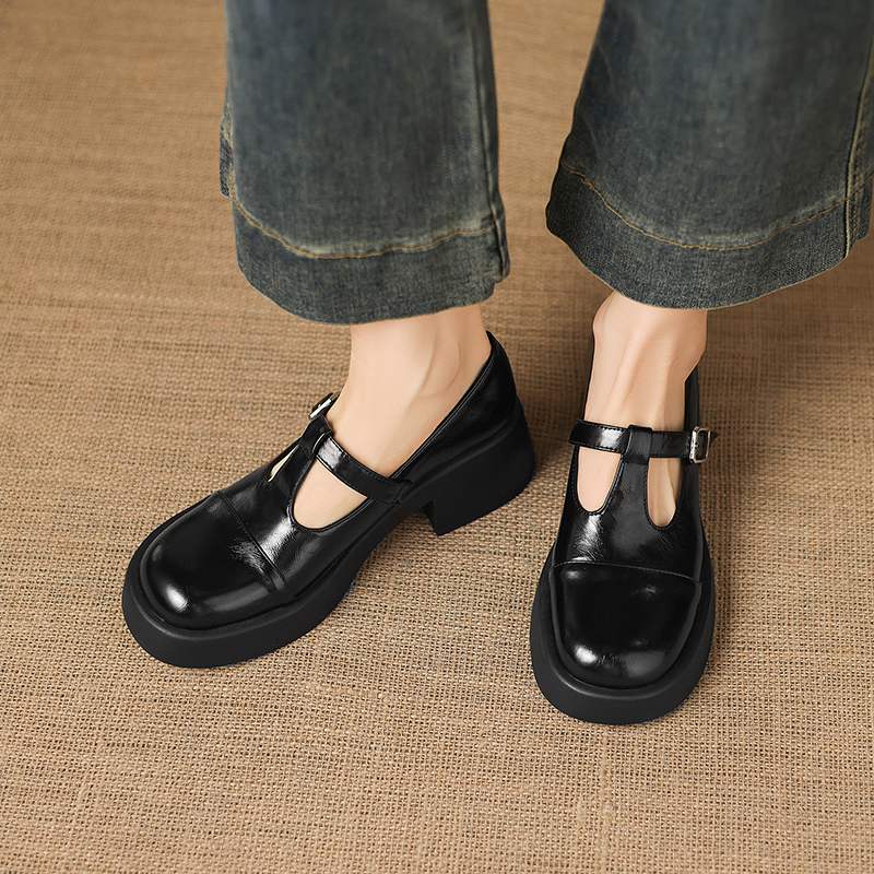 Krazing Pot Microfiber Round T - Oxford Lace Up Women 评论和价格