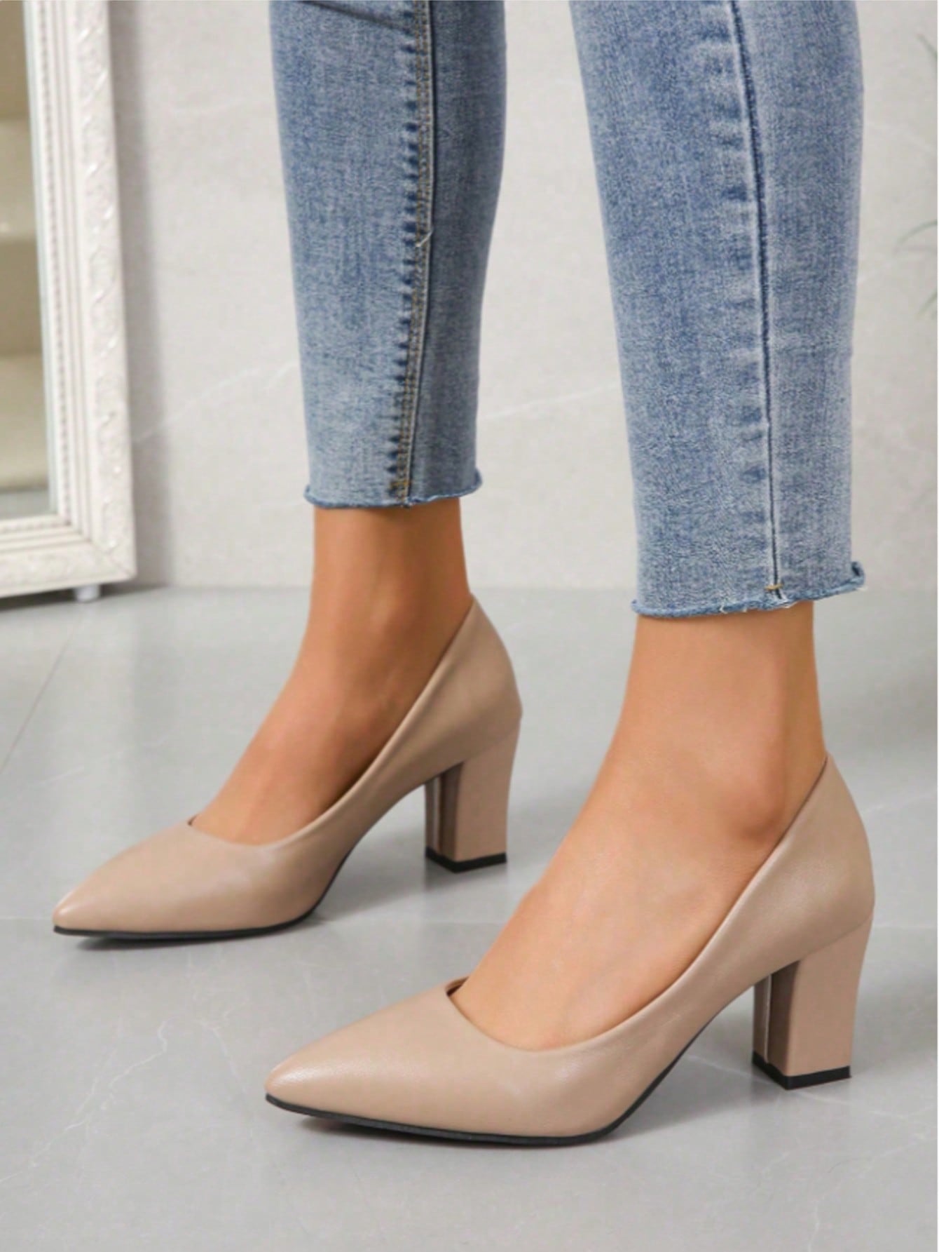 Women's Elegant Sexy Pointed T - Court Heel Pointed 评论和价格